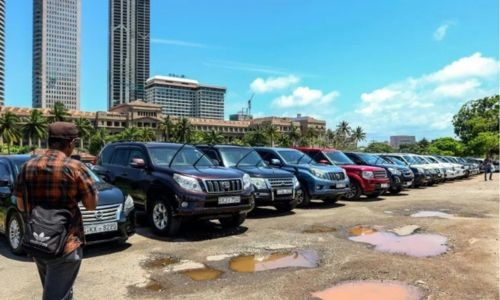 Govt cars abandoned as Sri Lanka’s leftist leader takes charge