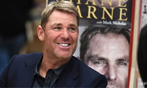 Warne banned from driving after multiple speeding offences