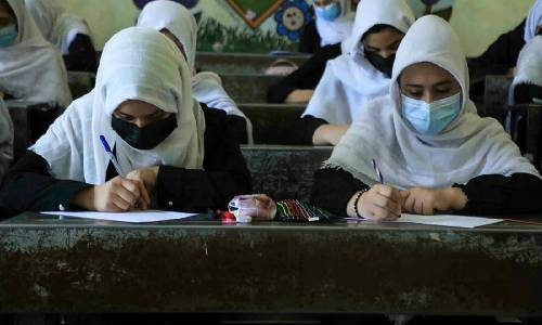 Activists, political parties call on Taliban to reopen Afghan girls’ schools ‘as soon as possible’