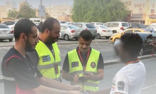 LMRA Conducts 408 Inspections, Detains 58 Illegal Workers in Bahrain
