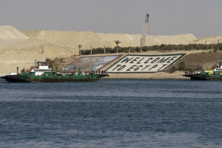 Egypt's Sisi unveils 'new Suez Canal'