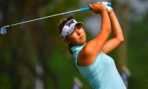 Lee returns to top of leaderboard at Korea LPGA