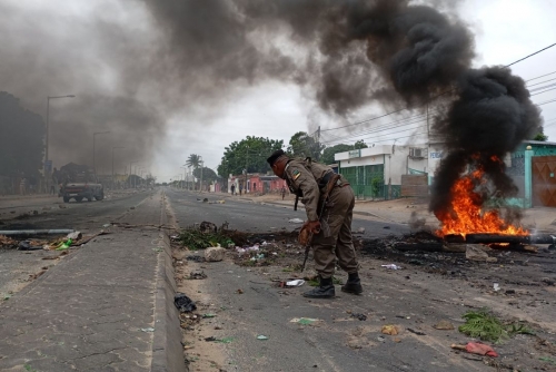 More than 1,500 prisoners escape in Mozambique amid post-election unrest 