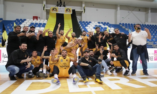 Qurban beats buzzer, Manama to lift Super Cup