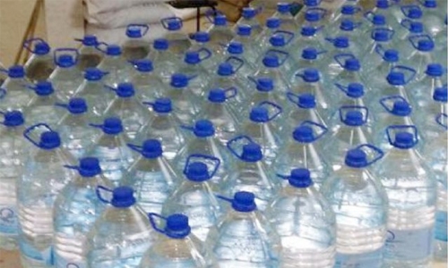 Zamzam black market flourishes with vendors finding loopholes