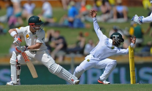 Australia lose four wickets chasing record 539 target