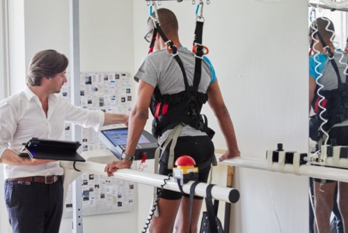 Brain stimulation can help injured people walk 