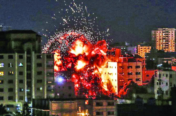 Gaza flares up again 