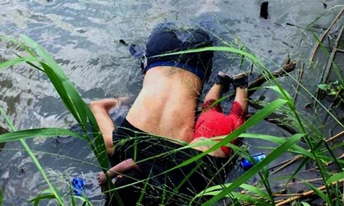 Images of drowned migrant and child stir outrage