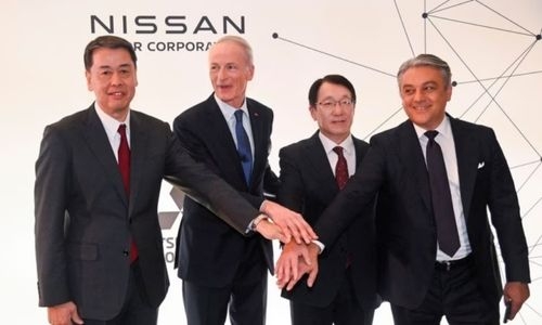 Nissan to buy up to 15% stake in Renault EV unit