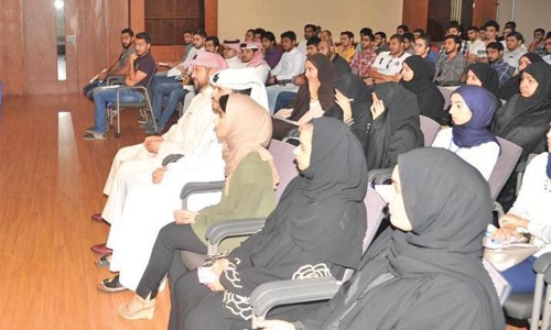 UoB students attend seminar on summer  training