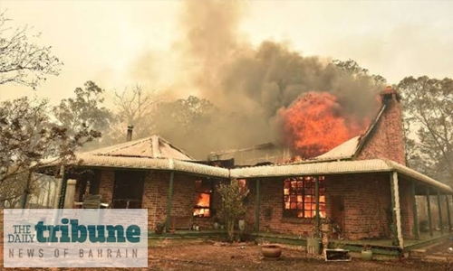 State of emergency as bushfires rage in Australia