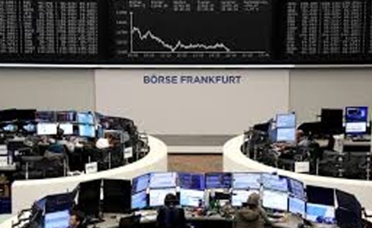 Europe stocks down with selling fever, end at near seven-month lows