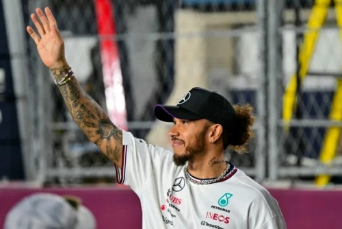 Hamilton ‘excited for year ahead’ after Ferrari switch