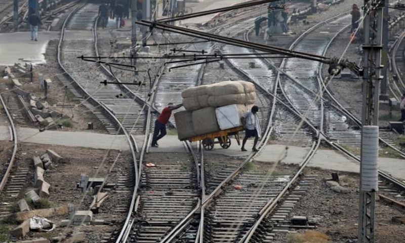 India set to award first global rail supply contract to local firms