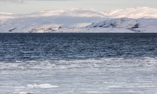 Russian fishing trawler sinks in Barents Sea, 17 missing