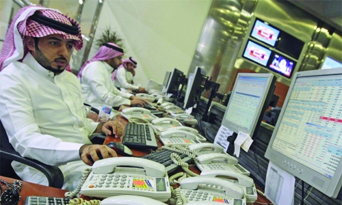 Saudi stocks rise, markets mostly down on weak sentiments 