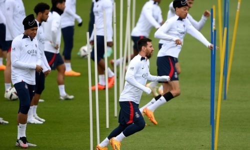 Messi returns for PSG after Saudi trip ban