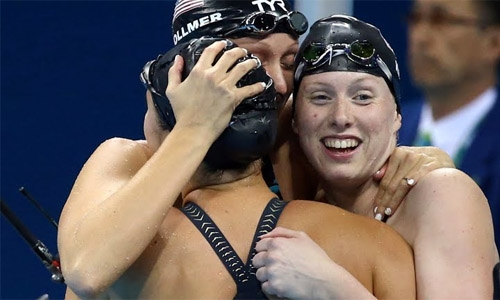 USA win women's 4x100m medley relay