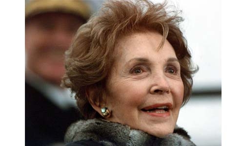 Former US first lady Nancy Reagan dies