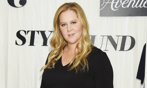 Amy Schumer suffering from hyperemesis complications