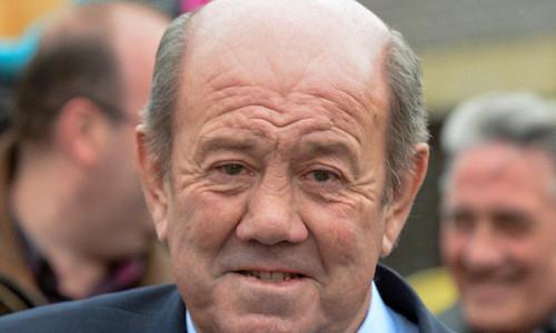 Everton great Howard Kendall dies