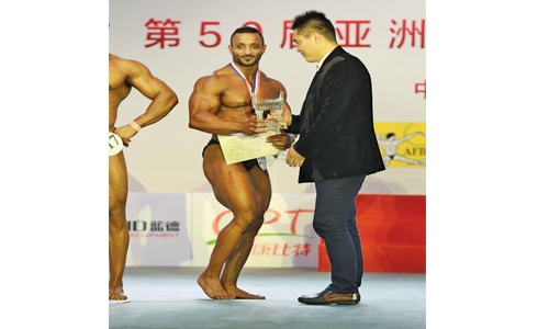 Al Musawi, Marhoon win bodybuilding medals