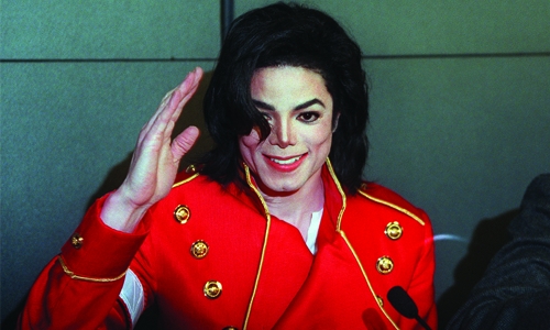 Late Michael Jackson breaks new record with 'Thriller' sales