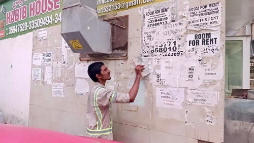 Hundreds of eyesore posters removed from parts of Bahrain