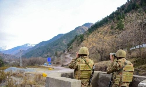 Six Afghans killed as Pakistani troops fire rockets