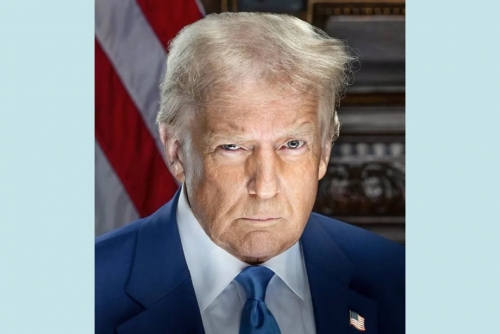 Trump replicates viral mug shot in official presidential photo 