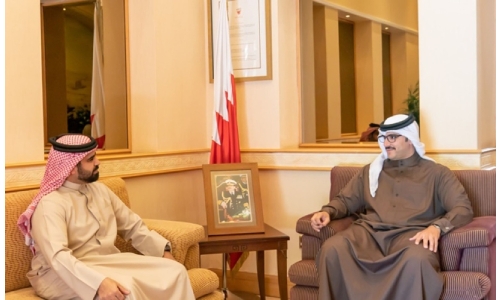 HH Shaikh Isa highlights the need to reinforce interest in sports to boost aptitudes