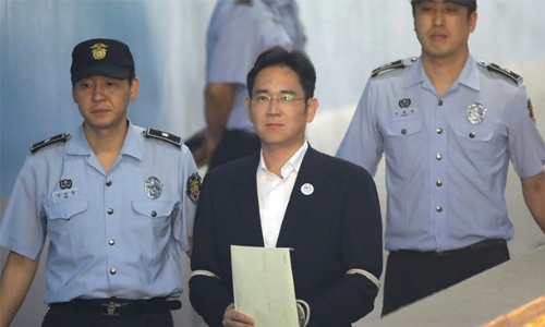 Samsung heir guilty of bribery, sentenced to five years jail