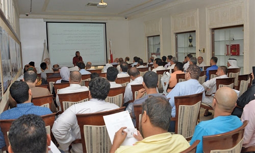 265 housing contracts in Sanad distributed