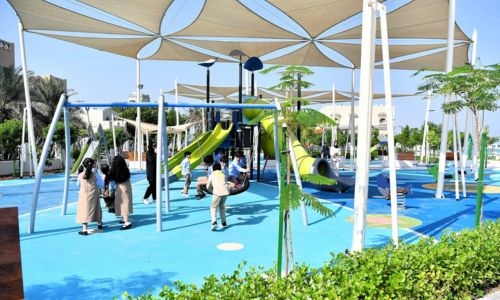 Bahrain minister opens new park in Barbar 