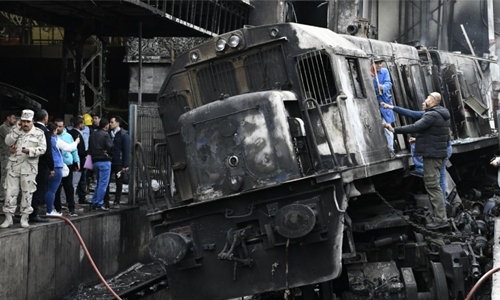 Fiery crash kills 20 at Cairo station