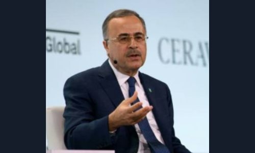Saudi Aramco begins second share offering