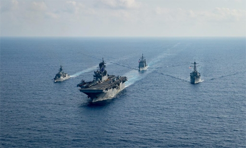 U.S. warship sails near Chinese-controlled South China Sea islands