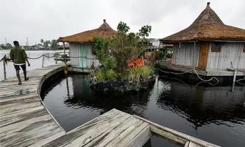 This Island floats on plastic bottles 