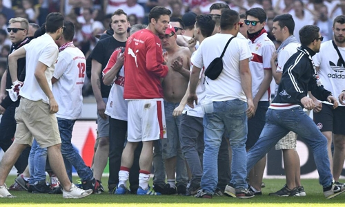 Fans' fury as Stuttgart face first drop in 40 years