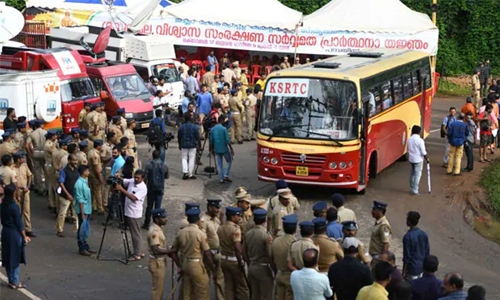 Clashes as Indian temple prepares to accept women