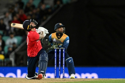 T20 World Cup: England beat Sri Lanka to enter semis and knock Australia out