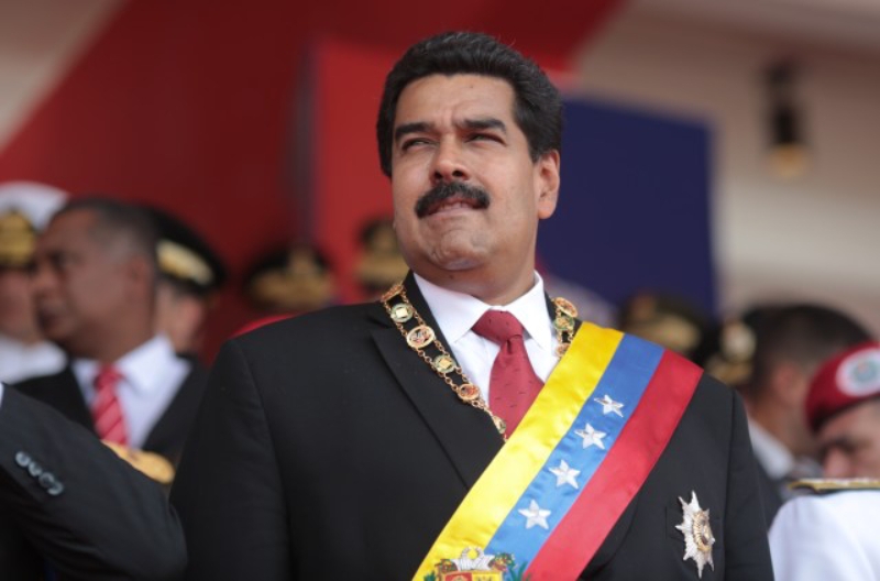 Overthrow or not overthrow Maduro