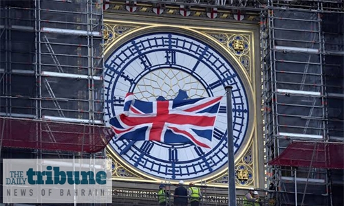 Newly face-lifted Big Ben will ring in London New Year