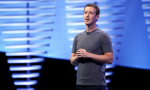 Facebook's Zuckerberg holds meeting on bias claim