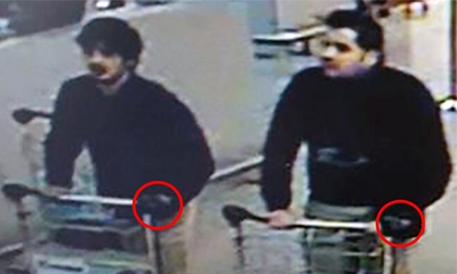 Brussels attacks: Why the two suicide bombers were wearing black gloves
