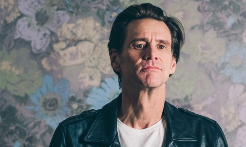 Jim Carrey lives a solitary life