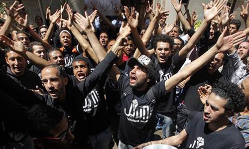 Egypt orders release on bail of April 6 youth activists