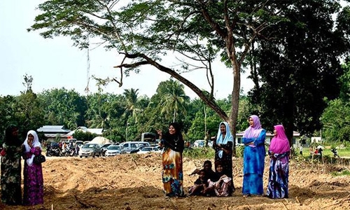 Satellite images show Myanmar Rohingya villages torched