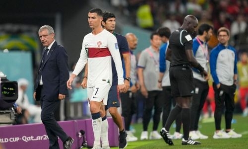 Fifa World Cup: Ronaldo eyes quarters as Morocco dare to dream